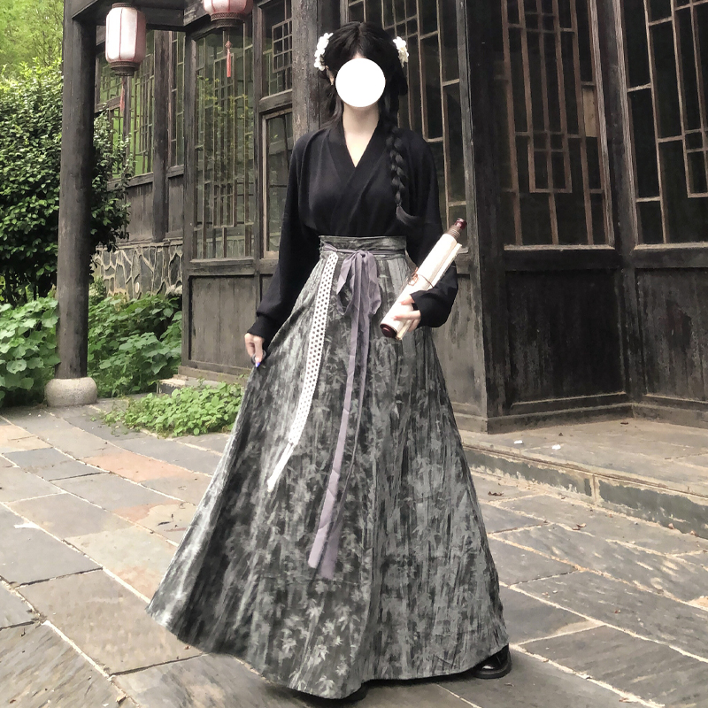 梦桑塔【蓦竹】汉服新品大码丝绒破裙提花竹子秋冬款百搭灰色套装