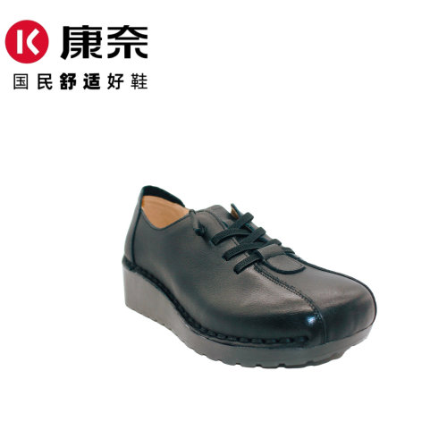 康奈新款休闲真皮软底单鞋