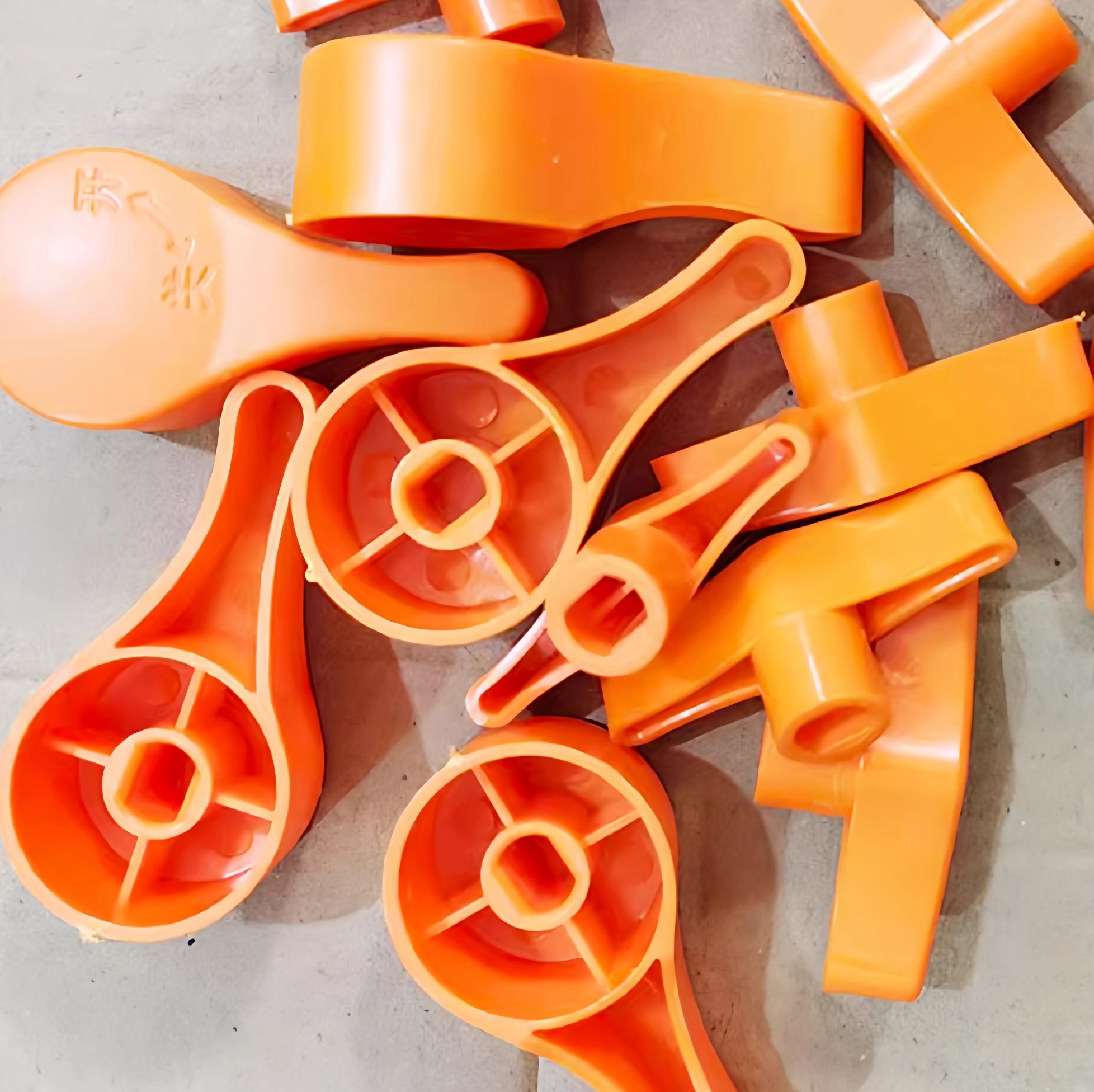 可拆龙头配件自来水旋转开关  塑料水龙头手柄普通水龙头钥匙开关