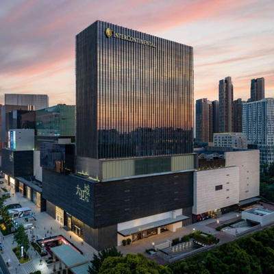 【豫见意蕴中原】郑州丹尼斯广场洲际1-2晚含早含双人午/晚餐