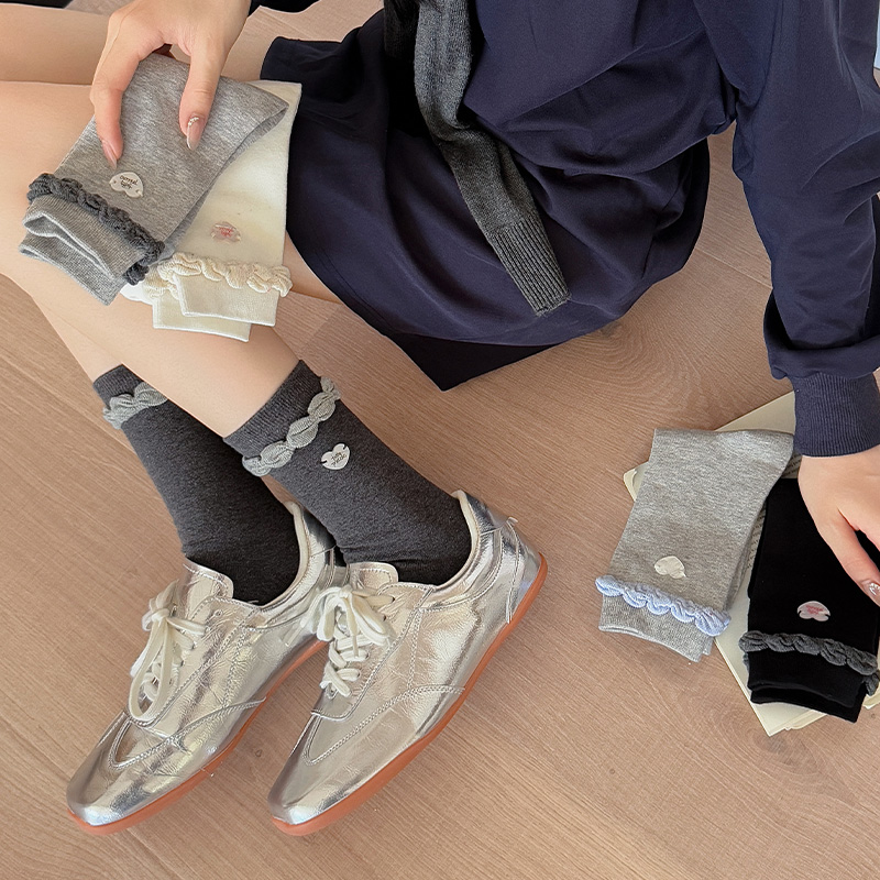 个性拼色泡泡花边袜子甜美爱心纽扣装饰堆堆袜配小皮鞋学生中筒袜