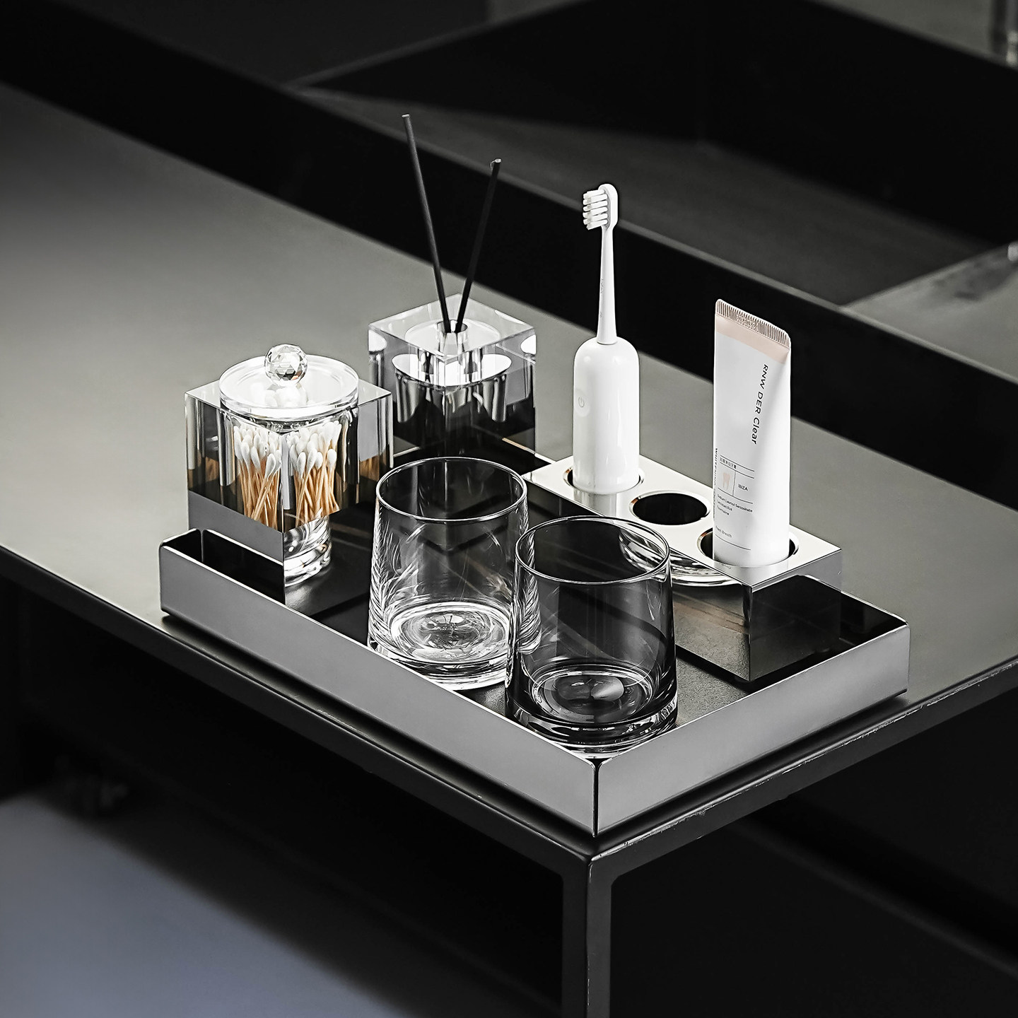 高级感水晶牙刷架别墅样板房卫生间台面牙膏漱口杯套装收纳置物架