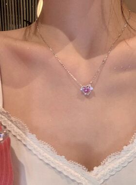 七夕专属!甜心粉色爱心项链女2023新款爆款小众设计感高级感颈链