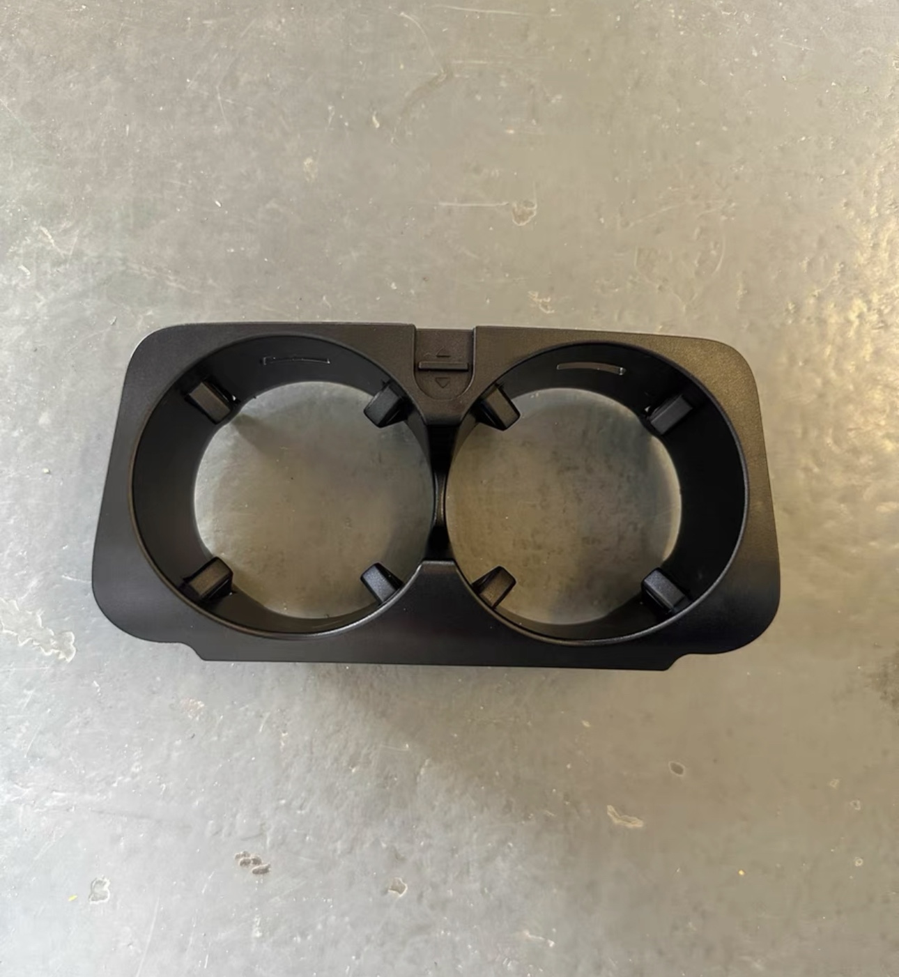 奔驰威霆奔驰V260 260GLC300L扶手箱水杯架C200E200杯架400CLS350