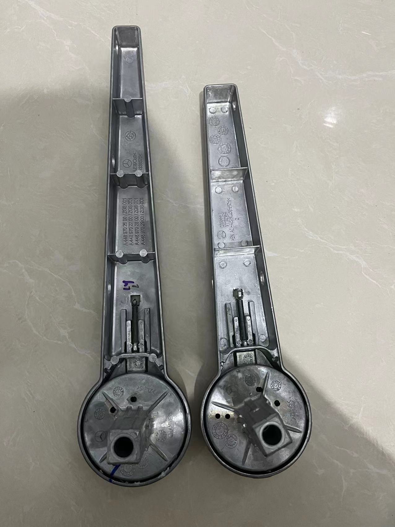 奔驰唯雅诺636扶手支架 448威霆639拉线V级447前后排座椅扶手骨架