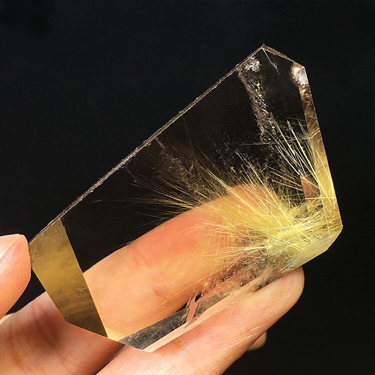 巴西天然金发晶随形不规则原石打磨金钛晶幽灵兔毛发彩虹吊坠摆件