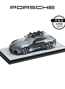 【新品上市】保时捷 911 Carrera S 992.2 圣诞滑雪板款 车模1:18