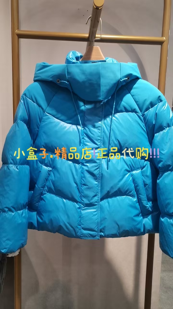 艾莱依2024冬新款专柜正品短款女鹅绒羽绒服6024204072吊牌价1697