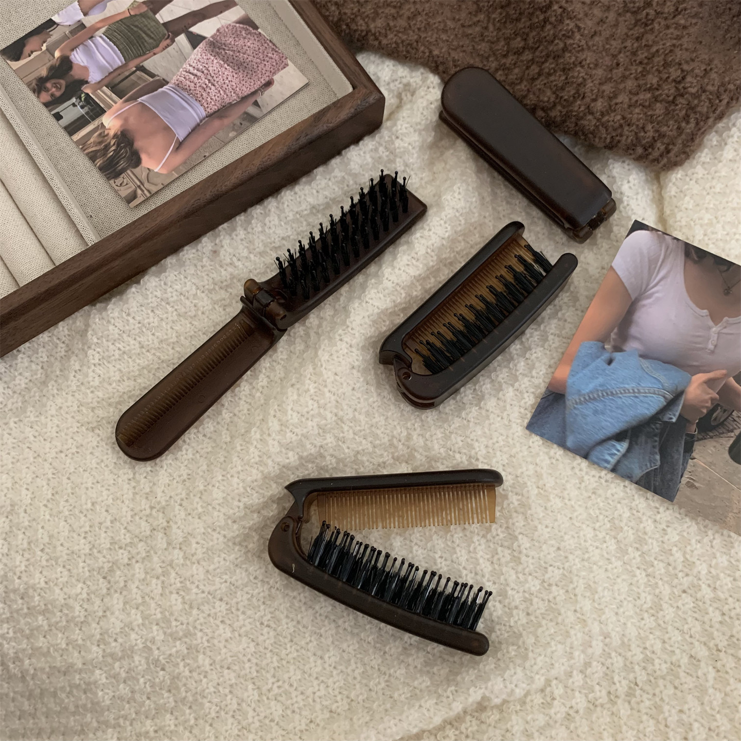 蜜蜡琥珀色| 双头用折叠式梳子旅行便携直发顺发两用梳随身小梳子