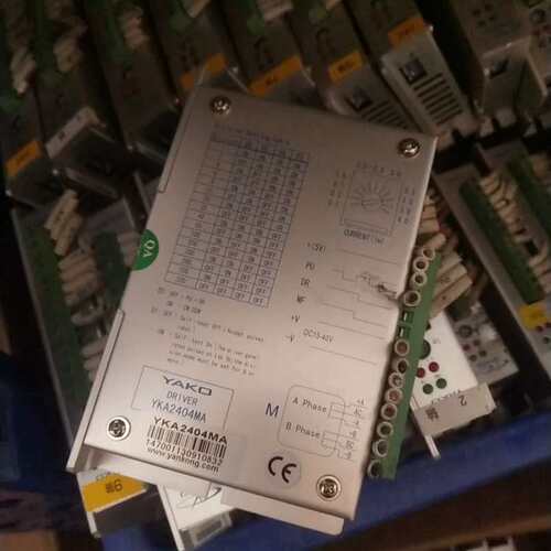 议价YAKO驱动器YKA2404MA-A7