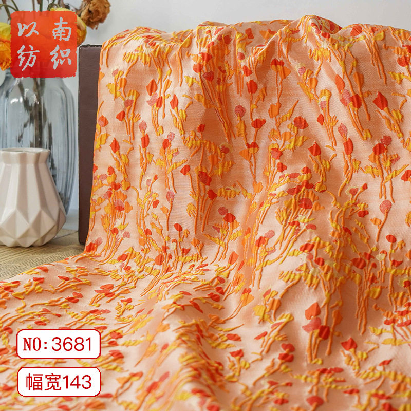 经典鲜艳浮雕肌理感女装春秋柔软面料优雅连衣裙色织花束装饰布料