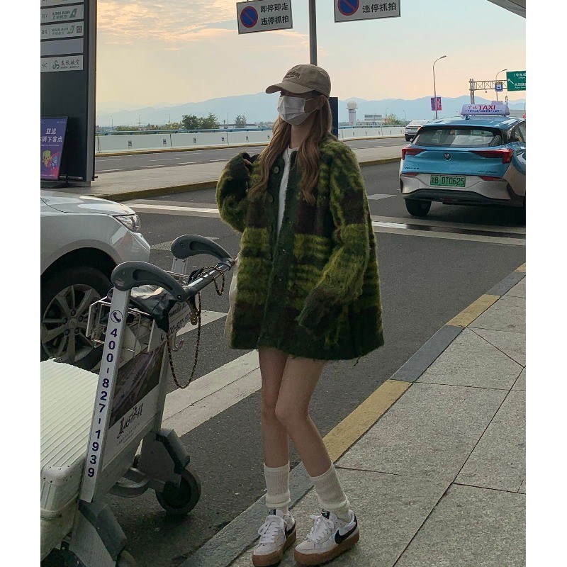 速发美式复古绿色条纹开海针毛衣外套秋冬慵懒风毛织马衫中长款上