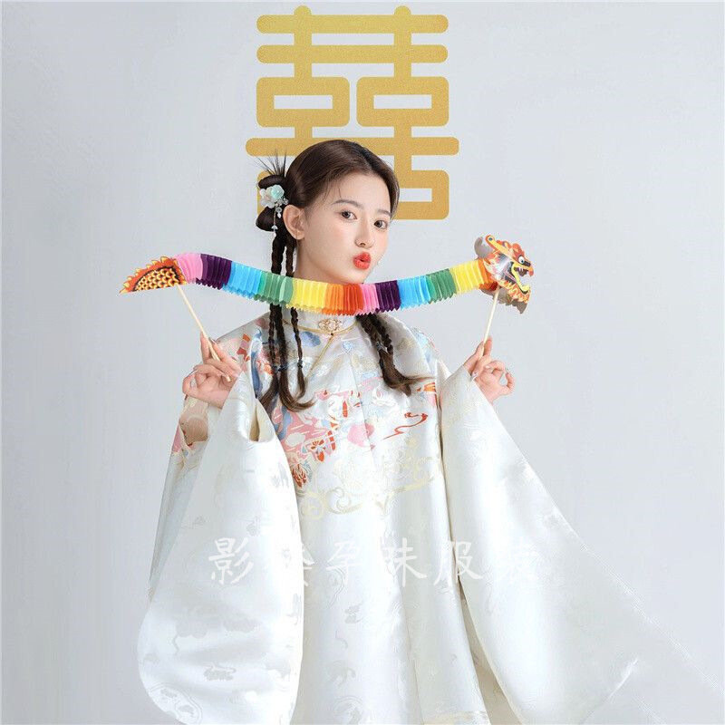 高货影楼新中式古风马面裙服装情侣新款古典写真明制刺绣汉服拍摄
