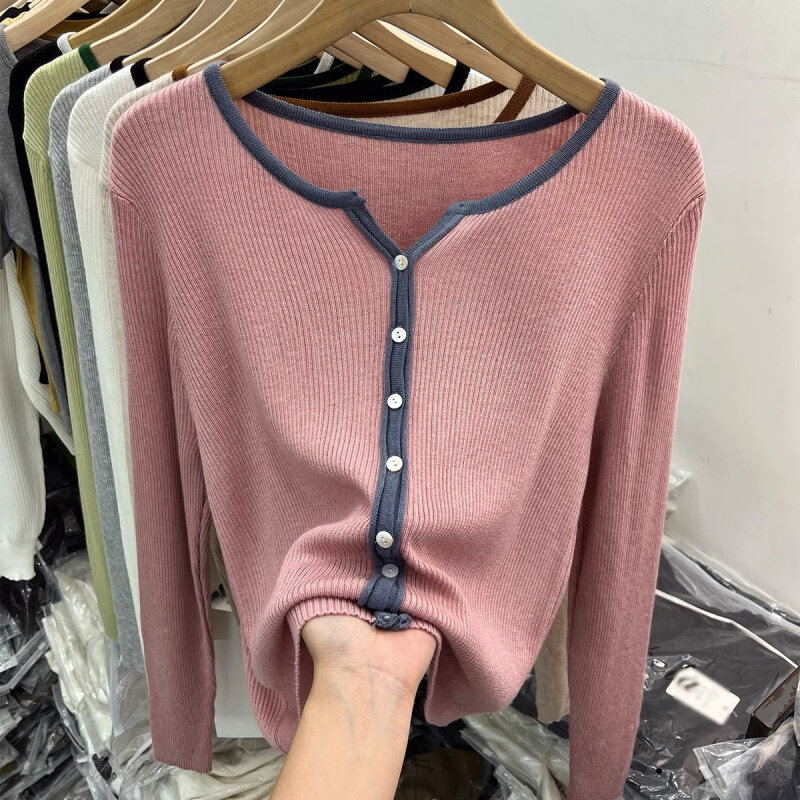 高货欧货针织开衫女长袖内搭上衣秋新款螺纹设计感撞色毛衣小外套