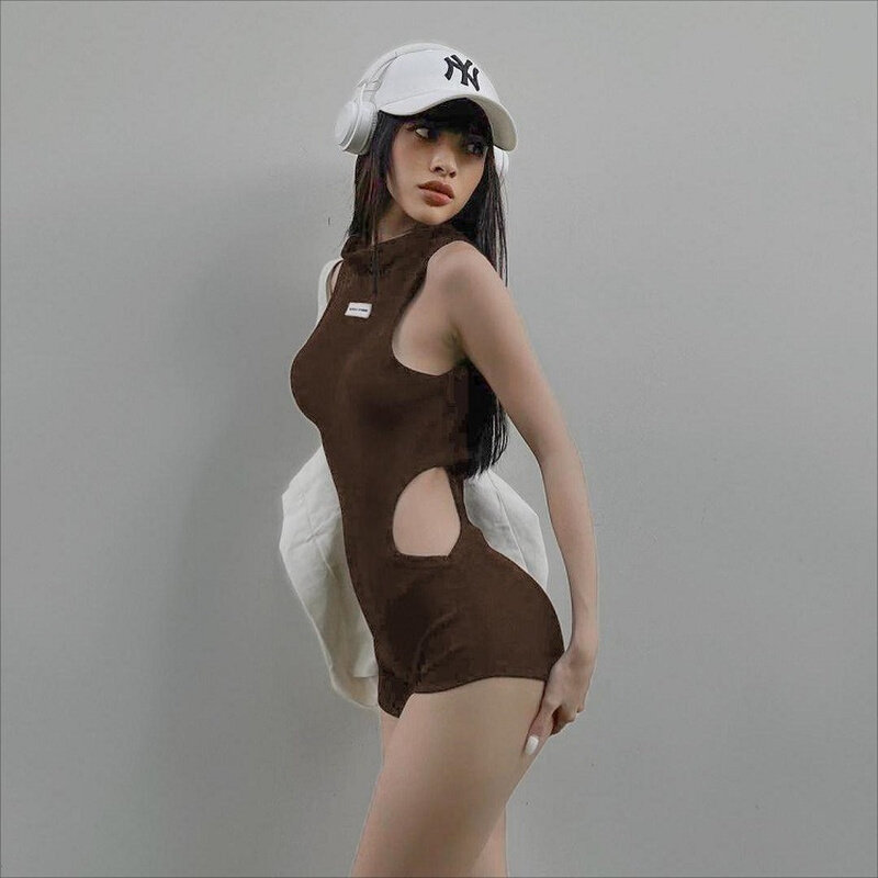 高货性感欧美运动风外贸女装领标前车特色镂空挖肩无袖休闲连体裤
