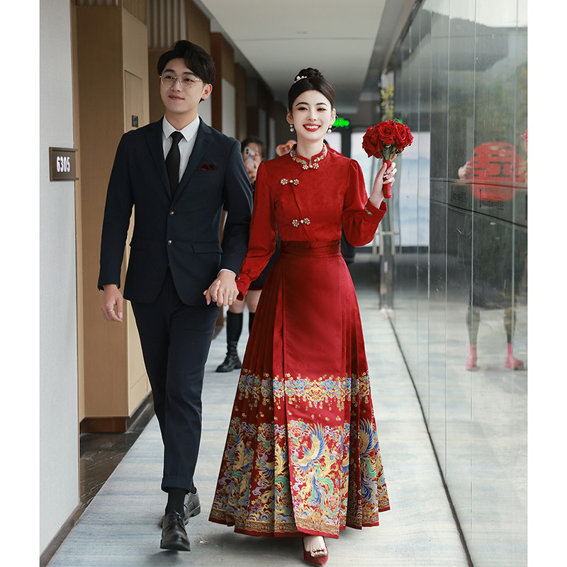 速发新面裙婚服敬酒服嫁衣订婚服马娘结色旗袍套装红婚回门新中式