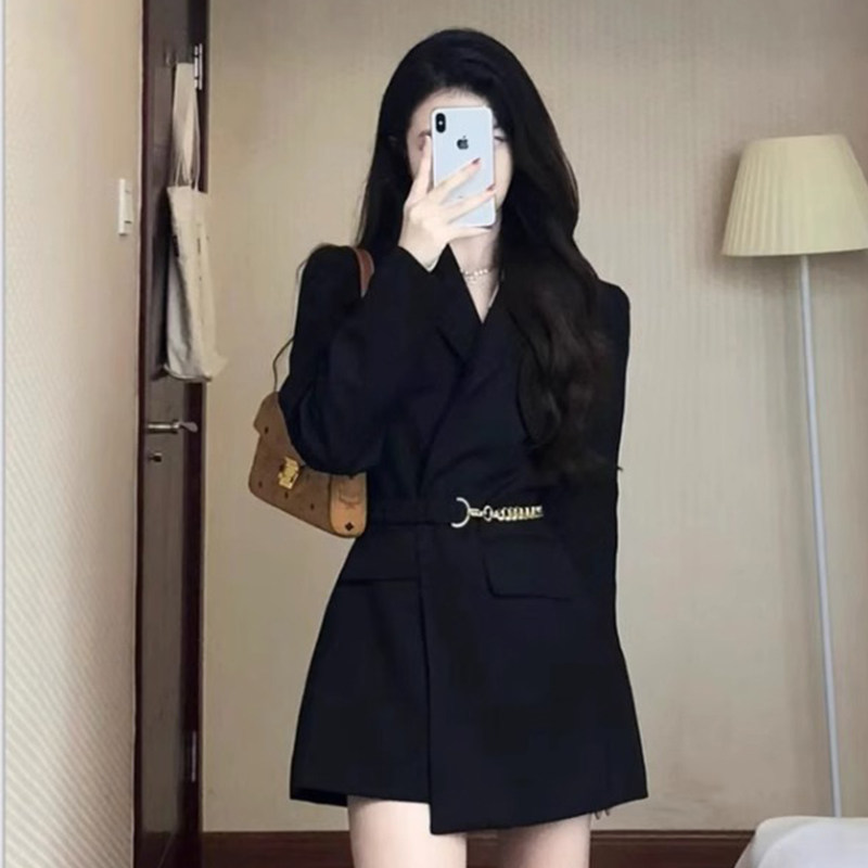 速发黑色中长款外套子024新款秋冬小个2收腰开衫小计设众感西服