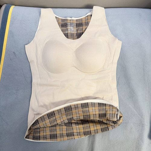 新款女士冬季免穿文胸可拆卸胸垫羊毛保暖打底背心全羊毛背心