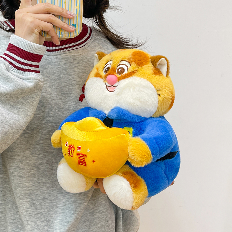 疯狂动物城豹子警官毛绒玩偶