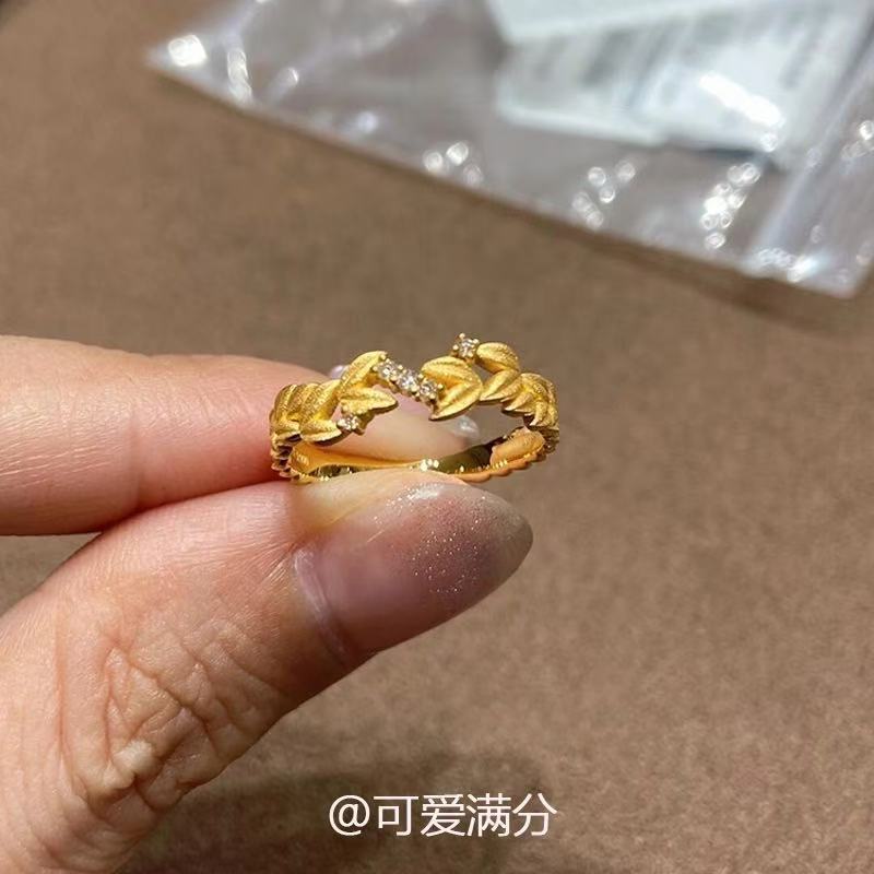 黄金色镶钻桂花戒指新中式轻奢小巧精致高级感食指戒
