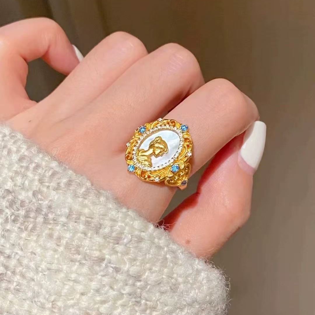 宫廷复古法式手作轻奢珠宝贝母女王浮雕珍珠双层吊坠戒指宴会配饰