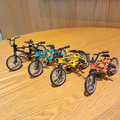 新款Mini Angle Grinder Keychain拼装自行车钥匙扣