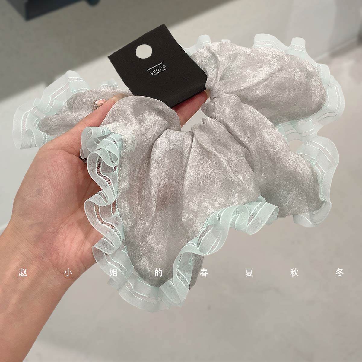 新款发饰方巾蓝绿色大肠发圈