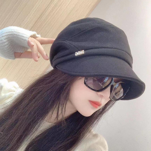 韩版秋冬短檐鸭舌堆堆帽女显脸小