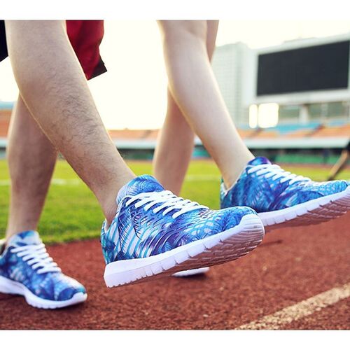 Men's and Women Breathable Mesh Sneakers Running Shoes
