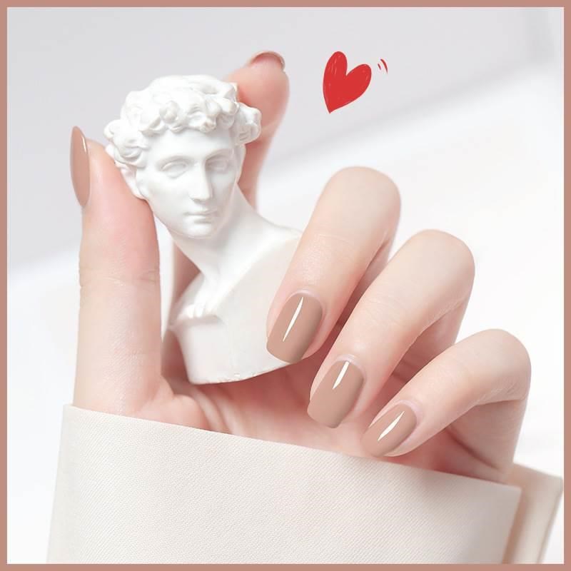 Water based baking free nail polish can be torn and pulled f