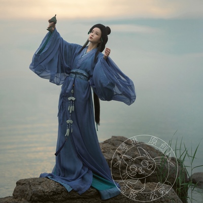 战国袍琴挑复原汉服马山楚墓直裾