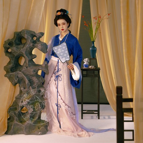 琴挑原创宋制仕女图复原汉服