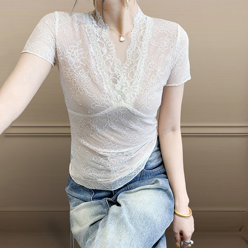 性感透视蕾丝网纱上衣女夏装新款时髦V领短袖T恤薄款显瘦半袖小衫