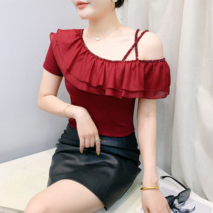 气质钉珠短袖T恤女夏装性感一字领吊带露肩上衣修身荷叶边小衫潮