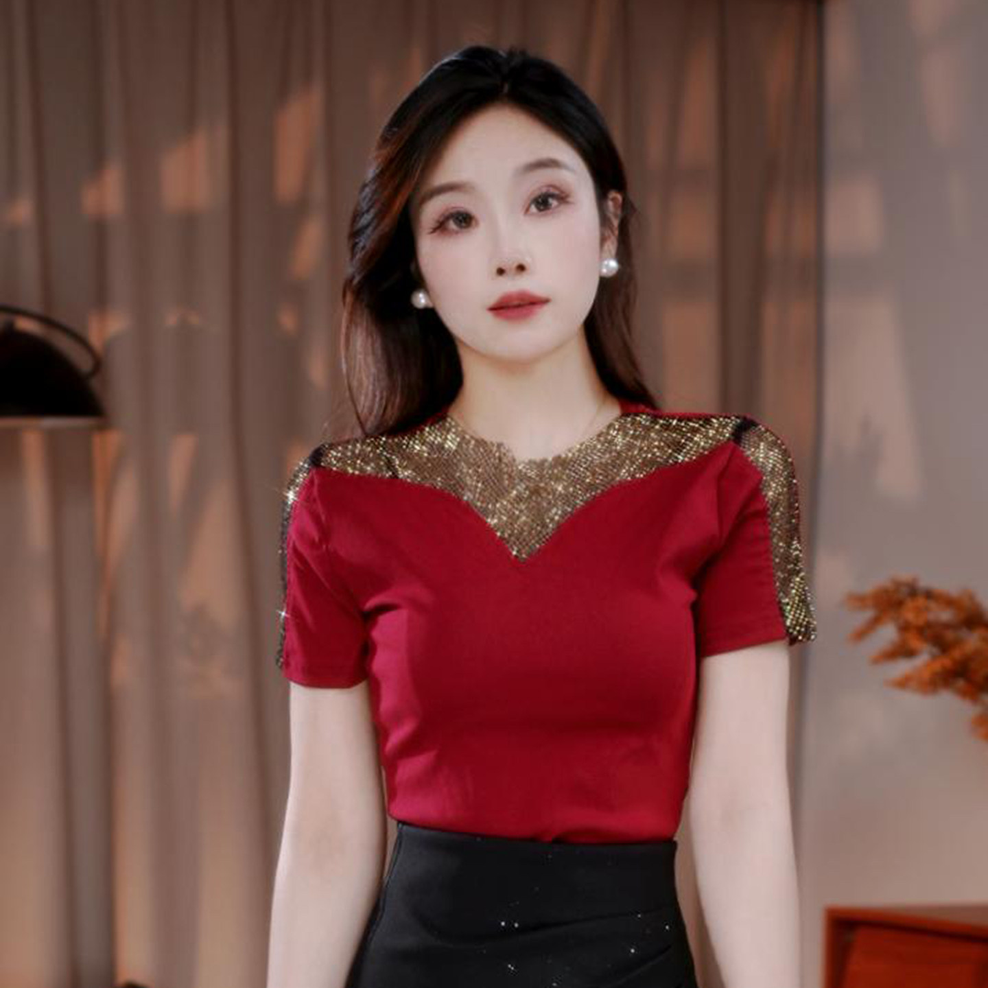 洋气别致钉钻网纱拼接短袖t恤女
