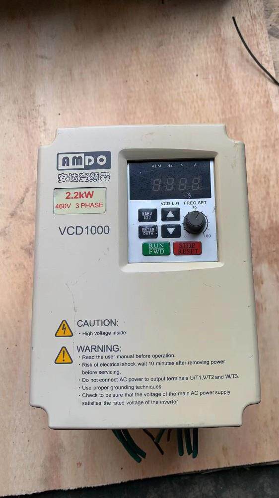 安达变频器二手拆机VCD1000,350-460V,2.2K