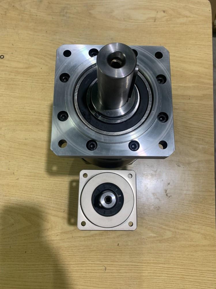 SEND减速机,型号PLF142-40-L2.