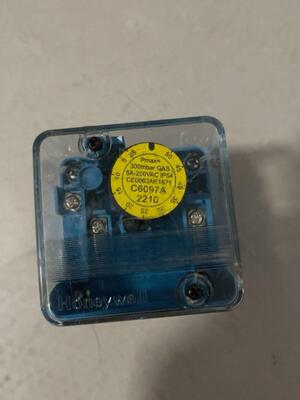 霍尼韦尔C6097A2210议价