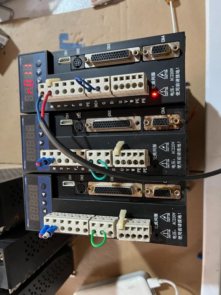 拆机力川伺服驱动器控制器,LCDB2-072002-LB82