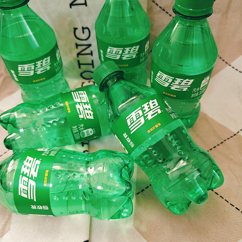雪碧清爽柠檬味汽水300ml碳酸饮