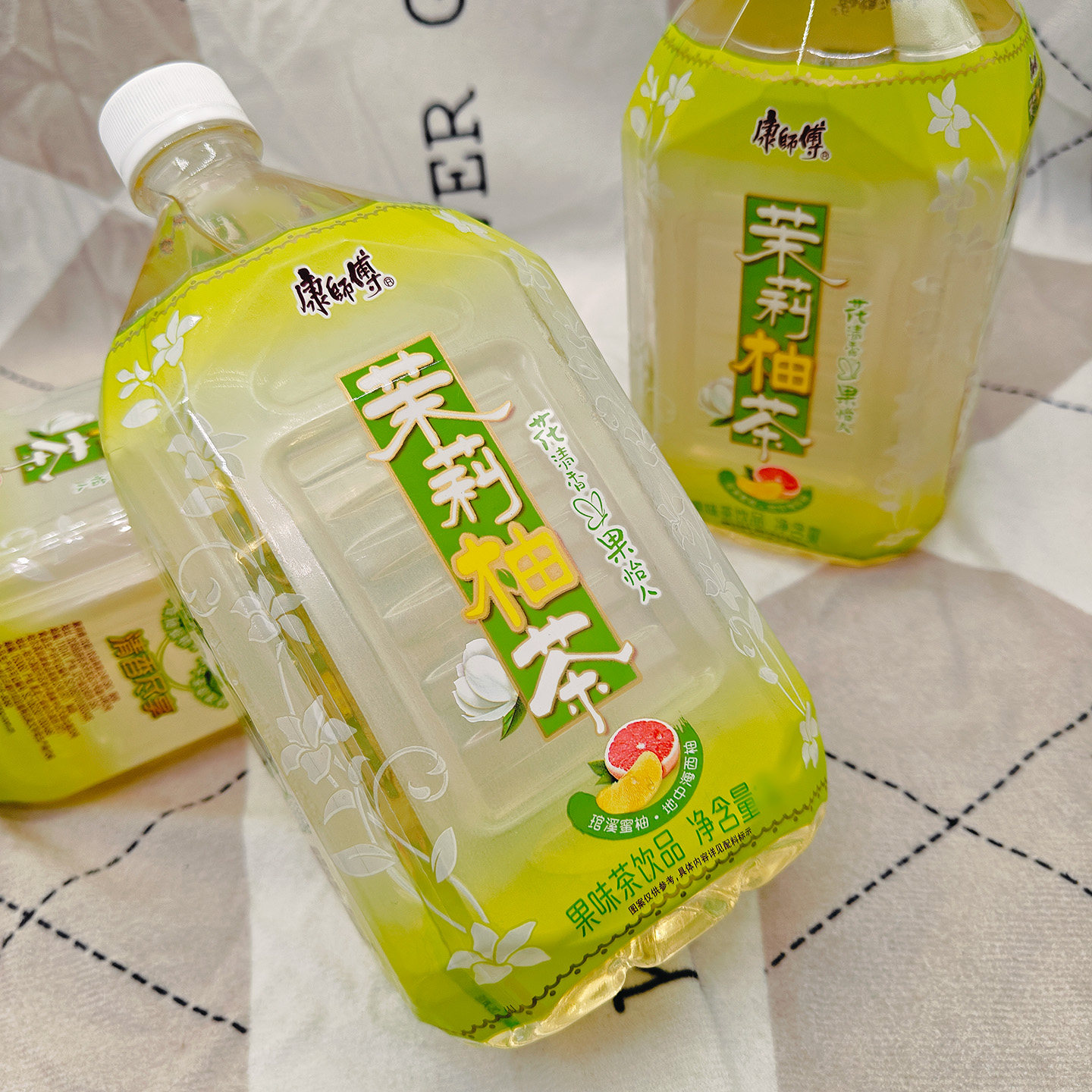 康师傅茉莉柚茶1升瓶装果味茶饮料饮品聚会分享解渴解暑清爽饮料