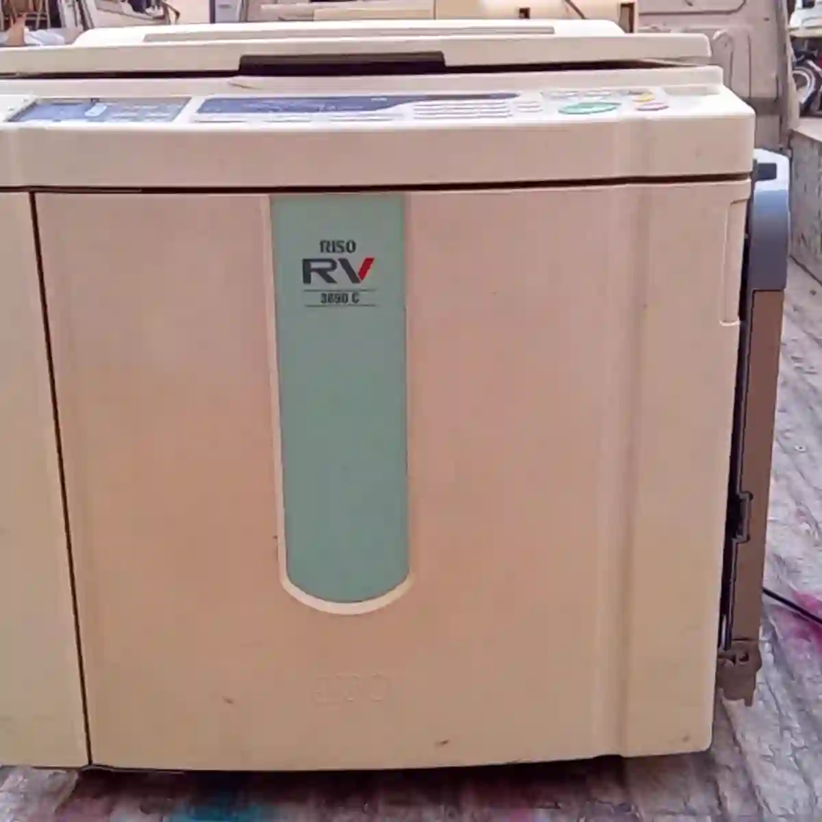 RV3690C理想速印机一台，，实物片，需要的老议价