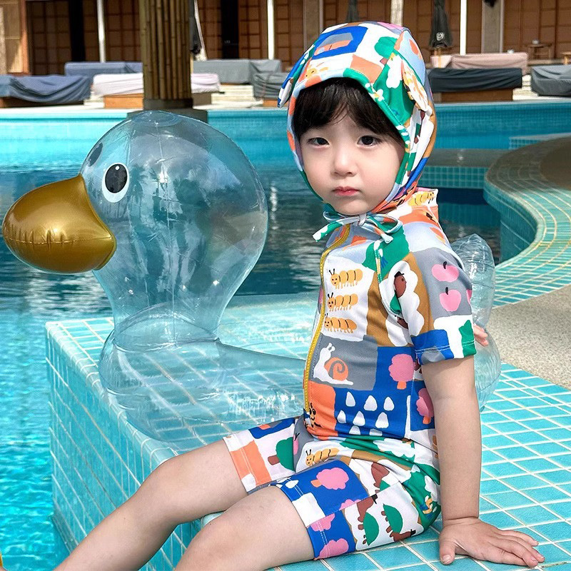 男童连体式短袖速干游泳衣温泉度假泳装夏季新款卡通印花儿童泳衣