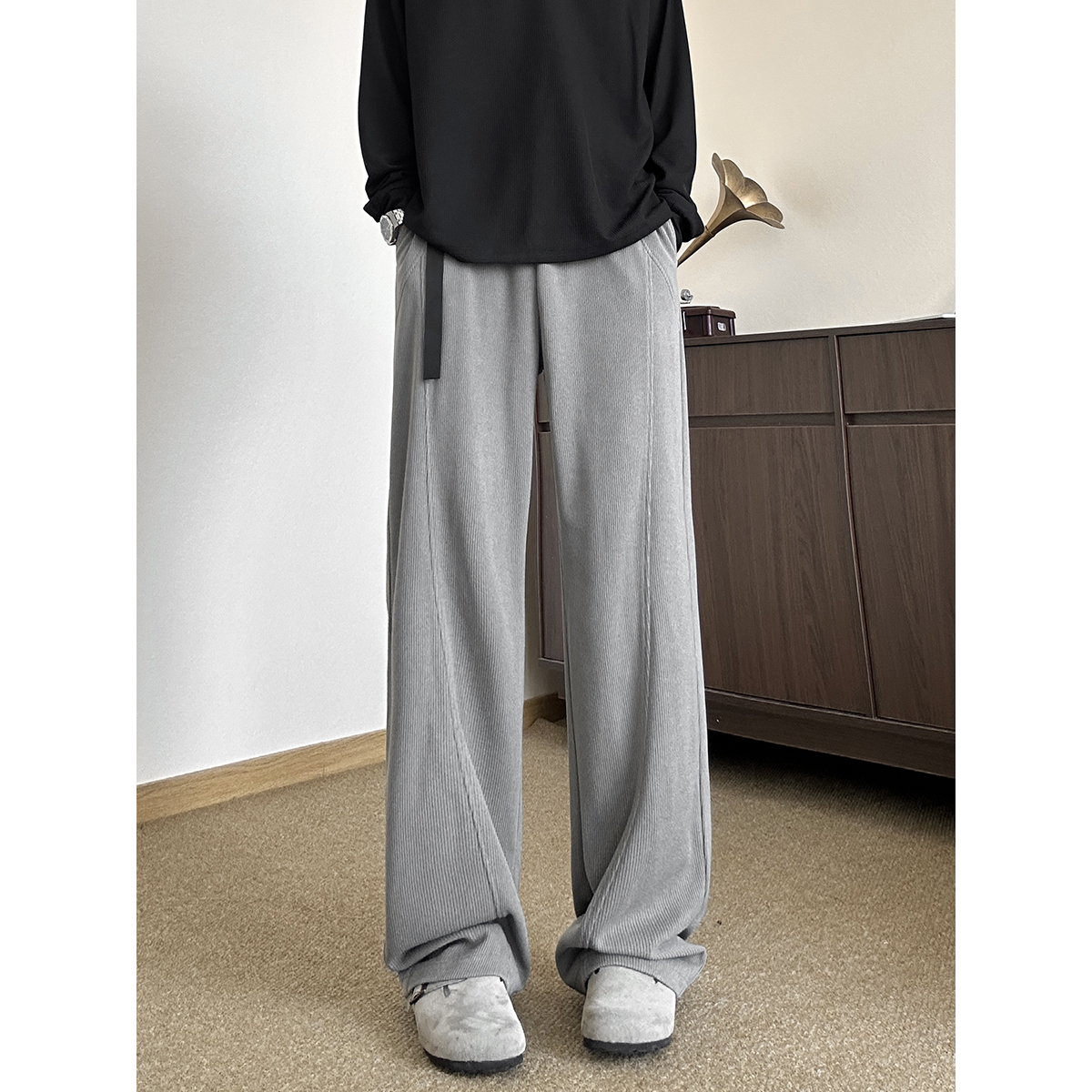 弯刀垂感灯芯绒休闲裤长裤