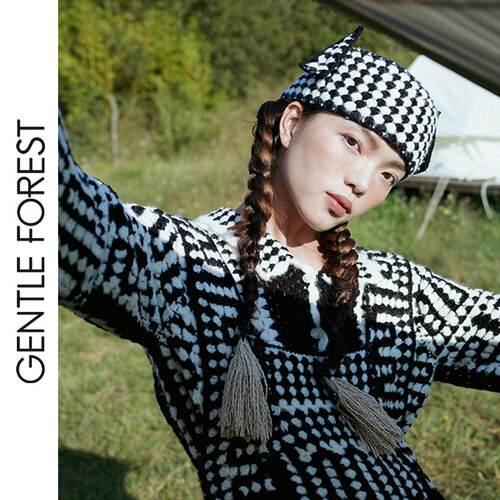Gentle Forest【彝】手钩羊毛阿诗玛造型发带