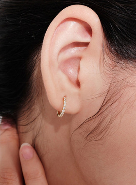 超闪镶钻圈圈耳环2025新款爆款高级感耳扣女精致气质耳圈秋冬耳饰