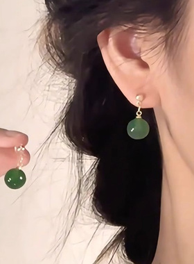新中式仿绿玉髓圆球耳环女轻奢高级感耳坠方圆脸旗袍耳饰2025新款