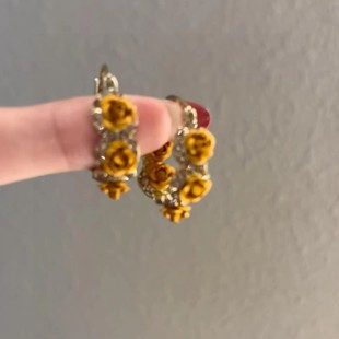 高级感轻奢复古精致耳扣女 爆款 法式 复古金色干枯玫瑰耳环2025新款