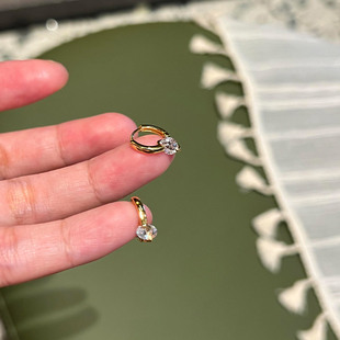 韩系清冷感仿超闪锆石吊坠耳扣女高级感精致耳饰2025新款 耳环 爆款