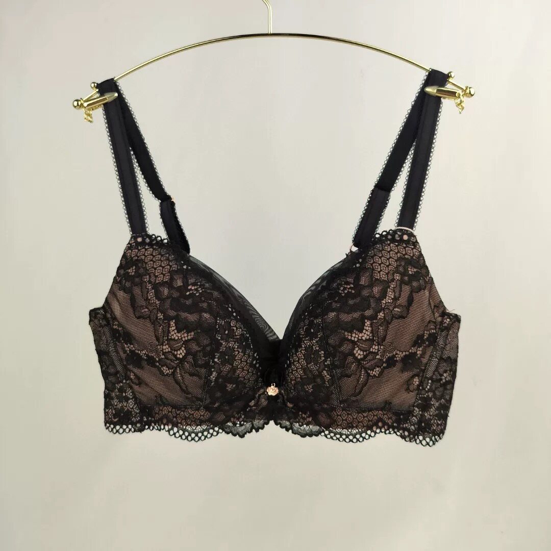 D76-黛-高端Florale薄款大胸显小蕾丝无钢圈调整文胸内衣-11-1812